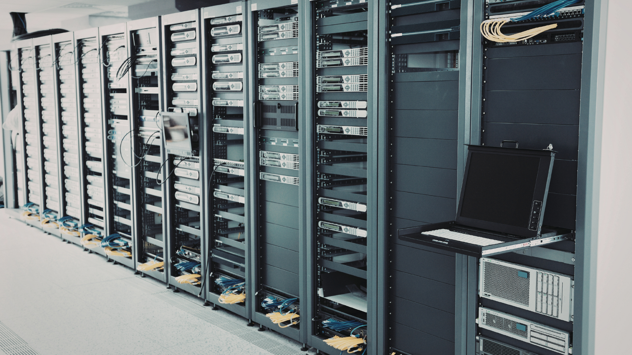 Read more about the article Structured Cabling for Multi-Tenant Buildings: 2026 Best Practices